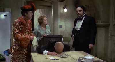 -Is he...
-He look like- - Murder by Death