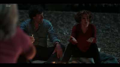 Is het vooral
een praktische oplossing. - Flesh and Blood