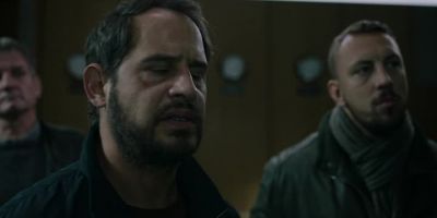 -Is that him? -That's Florian. - Blackout