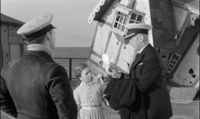 Is that how they do it in the Navy sir - All at Sea