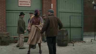 - Is that how you grabbed - Frankie Drake Mysteries