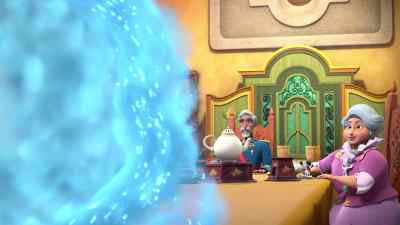 Is Papi trying to help in the kitchen? - Elena of Avalor