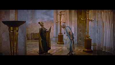 Is... Is Tribune
Gallio still there? - The Robe