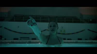 Is it getting in the water? - It Follows