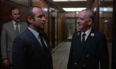 - Is this it?
- The very same. - The Long Good Friday