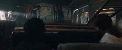 - Is that it?
- Yeah. Come on. - The Commuter
