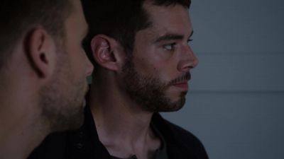Is Jonas still here? - Sense8