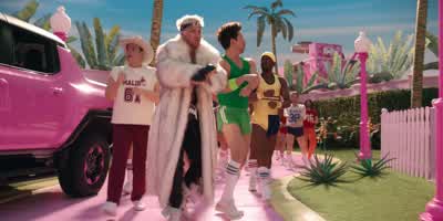 Is it just my imaginationor did these Mojo Dojo Casa Houses just get dreamierThat's because they're Dreamhouses mother bleep - Barbie