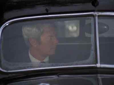 - Is Lawton here?
- He'll be here any minute. - Mission: Impossible