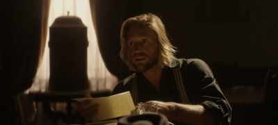 -Is that Liam's journal?
     -I thought so, - Walker Independence