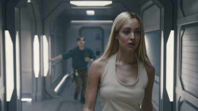- Is Lieutenant Garnet there?
- Yeah, but she’s really busy. - The Ark