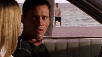 Is that loaded?
Yeah. - Burn Notice