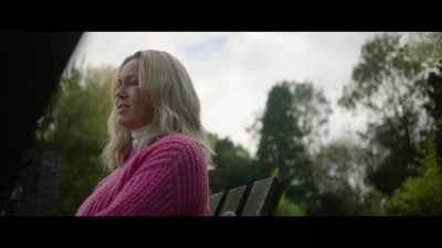 Is your mother - Close to Me