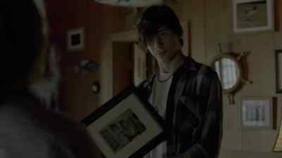 -Is that my dad?
-Yeah. - Bloodline