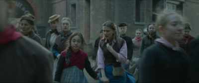 -Is my neckerchief all right?
-Oh, well, it's around your neck. - Enola Holmes 2