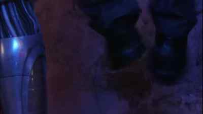 Is that Neil? It's Gwen
Cooper from Torchwood. - Torchwood