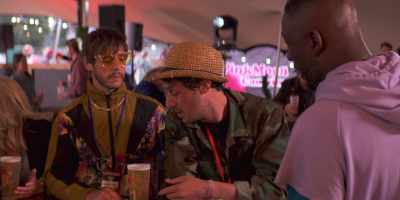 - Is this nice and cold, is it? Cheers.
- Hey, no, no, that's his drink! Bro. - Turn Up Charlie