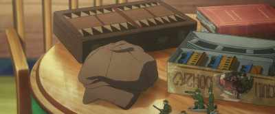 Is it okay if I keep the book
and this board game? - Violet Evergarden: The Movie