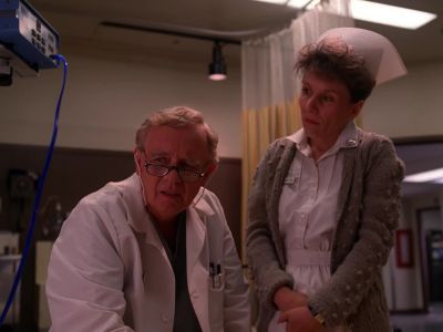 Is he on something? - Twin Peaks