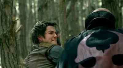 Is this Ruben a tall man
with long white hair? - Legend of the Seeker