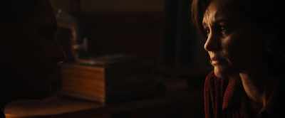 -Is it safe for you to be here?
-Just briefly. - The Resistance Banker
