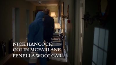 Is Sarah okay out there?
She's fine. - Midsomer Murders