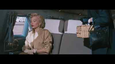 - Is this seat occupied?
- Suyin, sit down. - Love Is a Many Splendored Thing