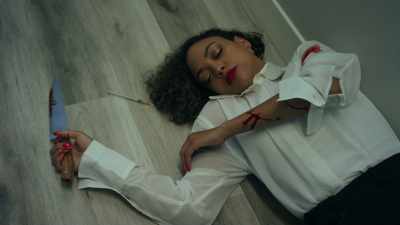 Is she... Is she dead? - My Nanny Stole My Life