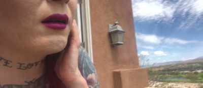 Is she, she looks like, - 5G Zombies