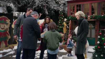 Is it something like
Santa's blank secret blank? - Mystery on Mistletoe Lane