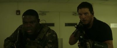 Is that... is that one of them? - The Tomorrow War