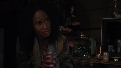 Is this that... thing out there? - Van Helsing