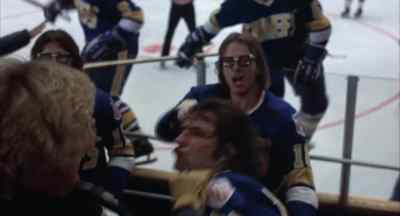 Is this the guy?
Yeah, that's him! - Slap Shot
