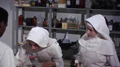 - Is the leg very bad?
- It's shattered. - The Nun's Story