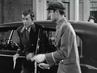 Is this the place monsieur - Her Highness and the Bellboy