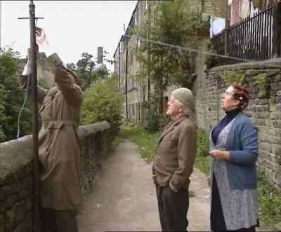 Is that the proper knot? - Last of the Summer Wine