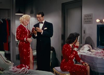 Is it the right size - Gentlemen Prefer Blondes