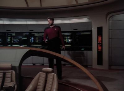 Is it the same bridge? - Star Trek: The Next Generation