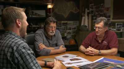 Is this the shovel
that Sam Bass used - Beyond Oak Island