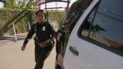 Is the suspect breathing? - 9-1-1
