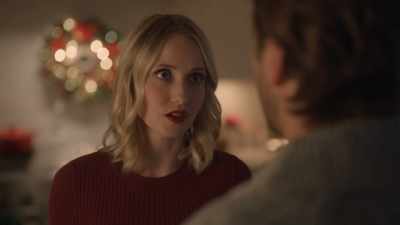 Is this the, um, the
thing back in London? - Holiday Hotline
