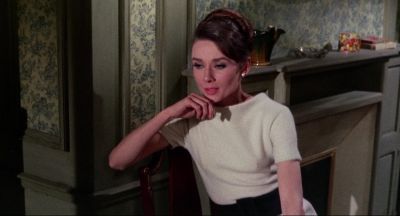 Is there a Mrs Dyle - Charade