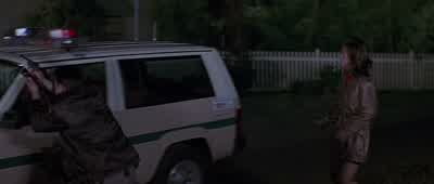 Is there a phone in the van? - Scream