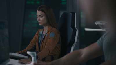 - Is there problem?
- No, Lieutenant. - The Ark