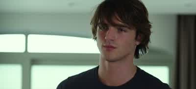 Is there something going on between you two? - The Kissing Booth