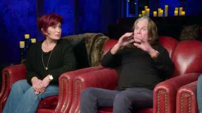 - Is there?
- There's one where he goes - The Osbournes Want to Believe