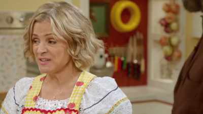 Is it true that diner mints
are coated in urine - At Home with Amy Sedaris