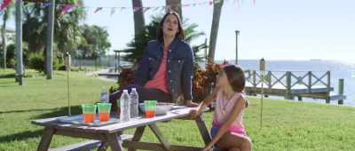 - Is this true, Mom?
- Well, what can I say? - Bernie the Dolphin 2