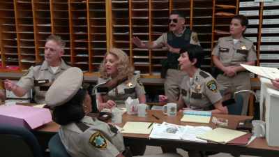 - Is it "-upagus"?
- It's "-upagus." - Reno 911! The Hunt for QAnon