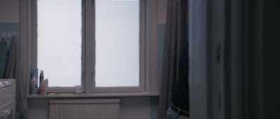 - Is she visiting?
- No, Thelma moved back home. - Thelma